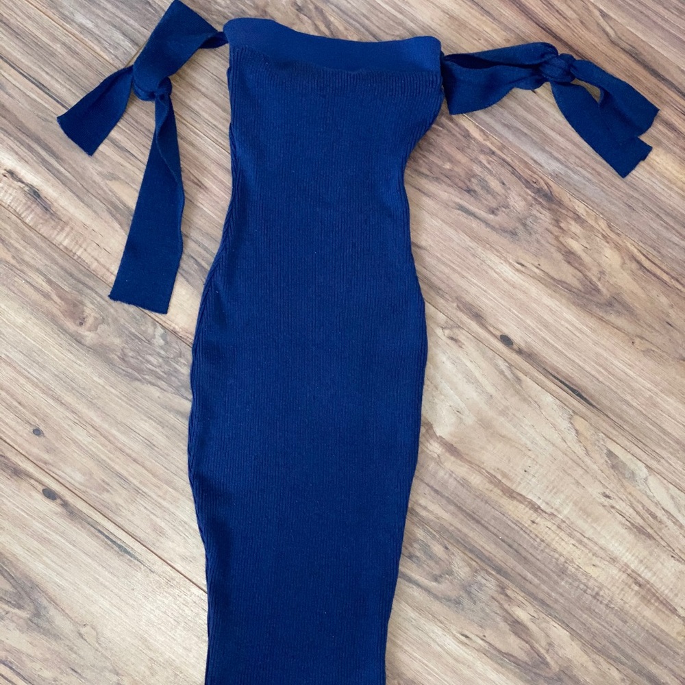 Off the shoulder maxi dress